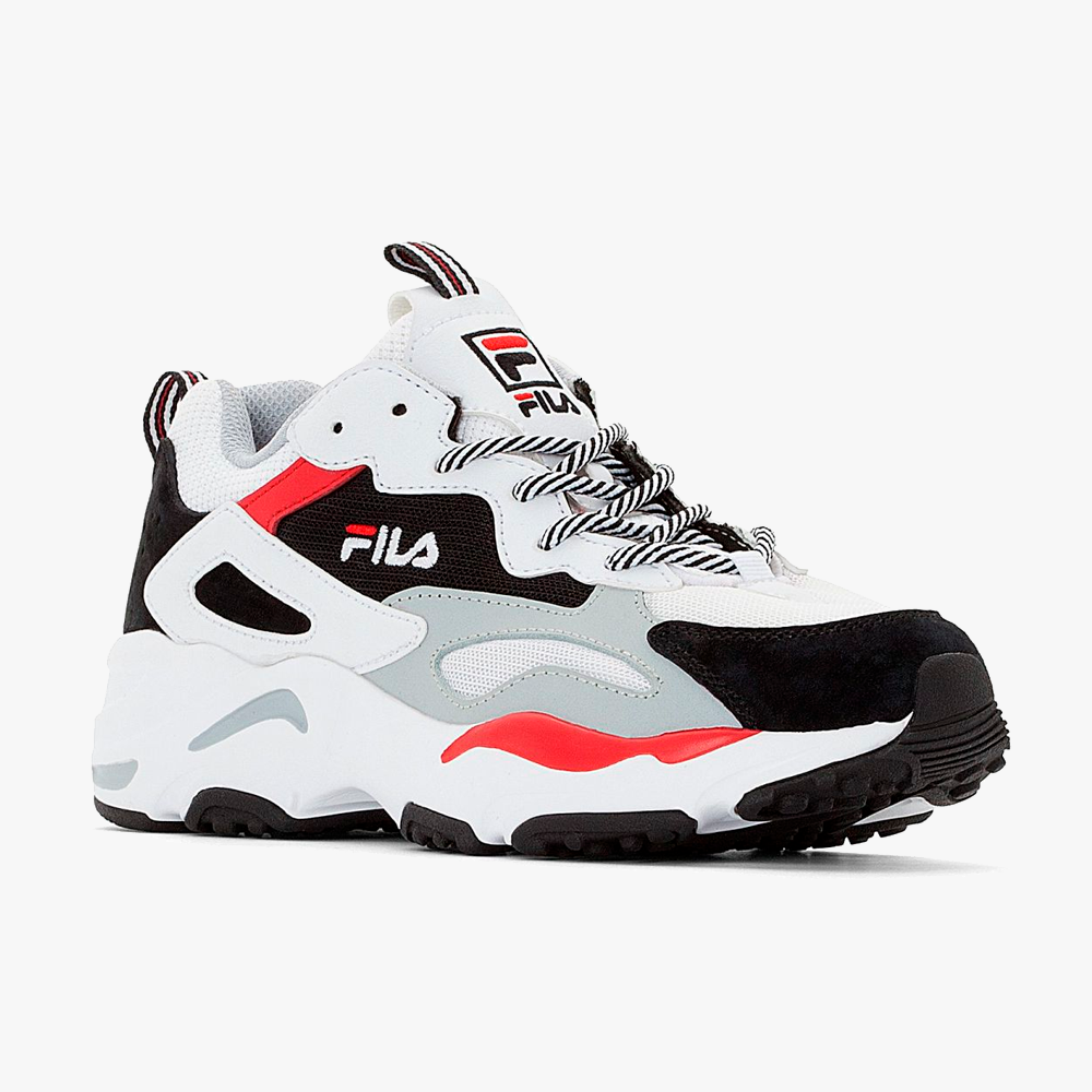 ray tracer fila mujer