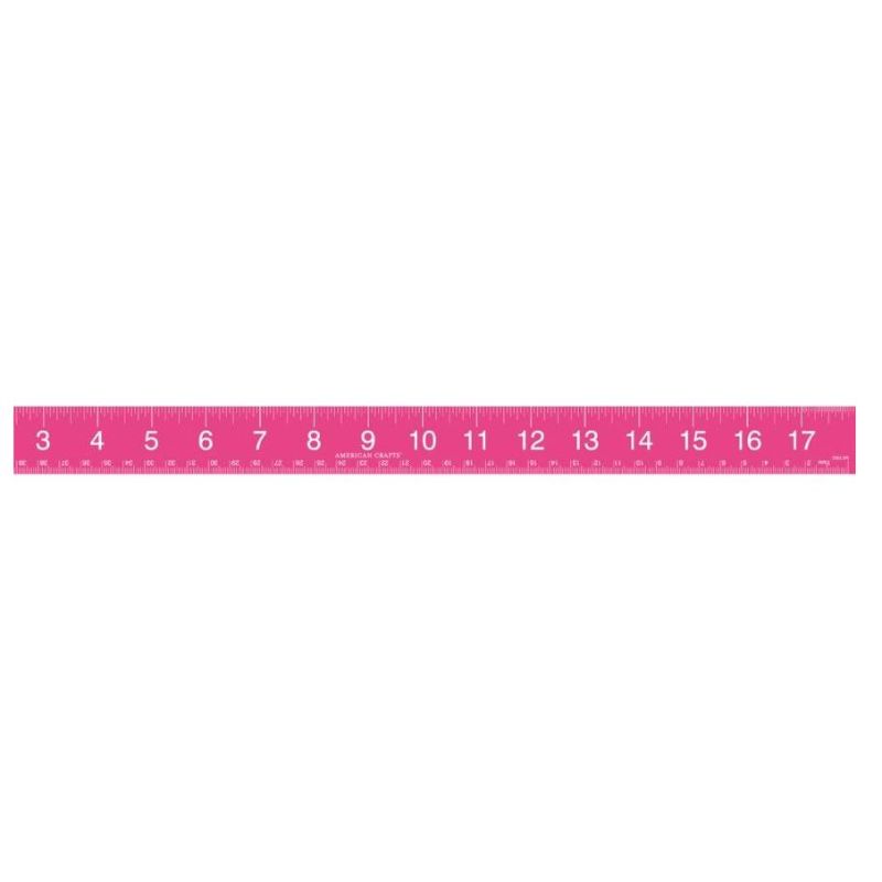 Regla metalica rosa 45 cm - American Crafts

Regla Metálica de 45 cm (18&quot;) para utilizar con tus trabajos de manualidades y scrapbooking. Imprescindible herramienta para tu mesa de trabajo.
